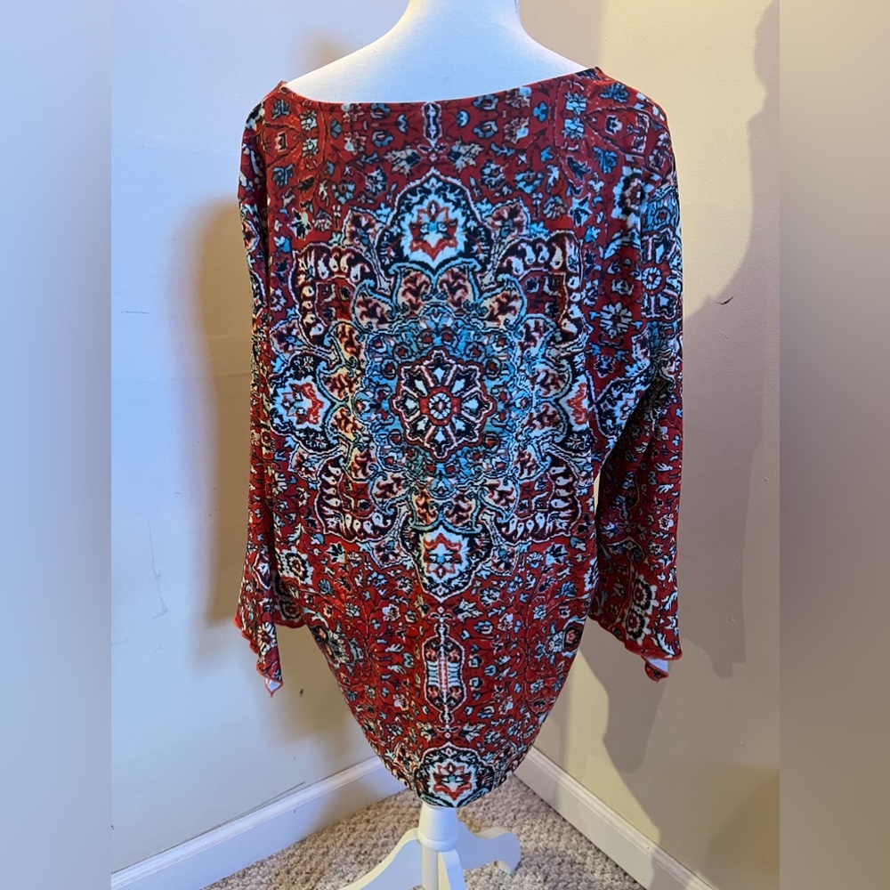 XXL 3/4 flared sleeved Never worn blouse